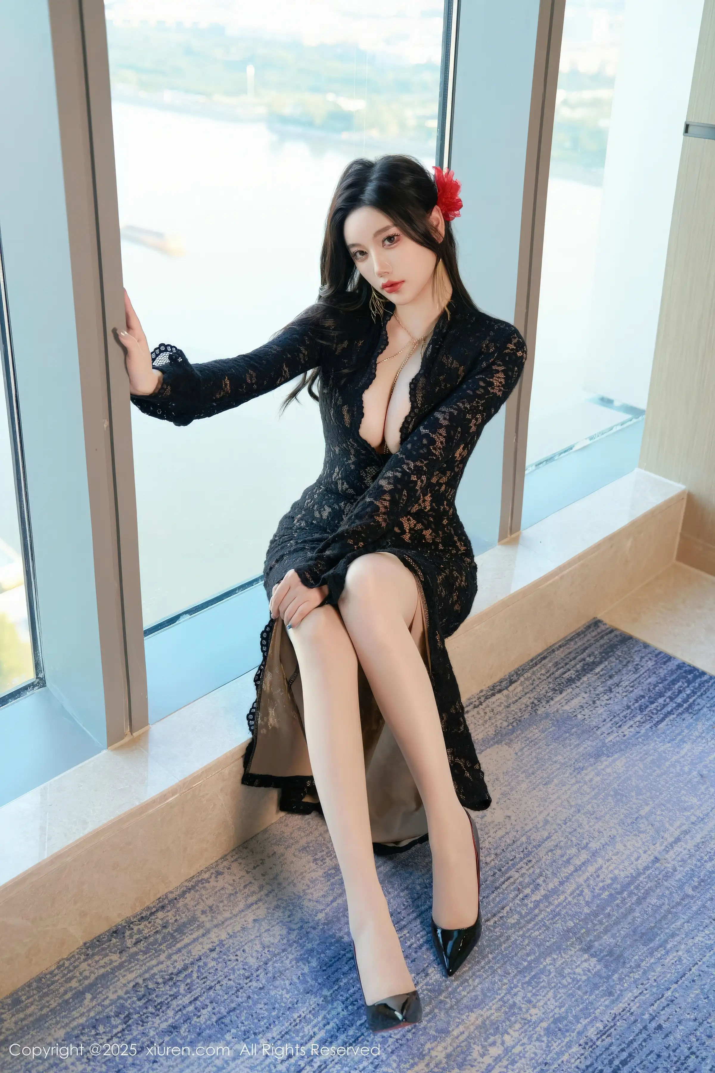 CHENCHEN. 情趣轻透服饰