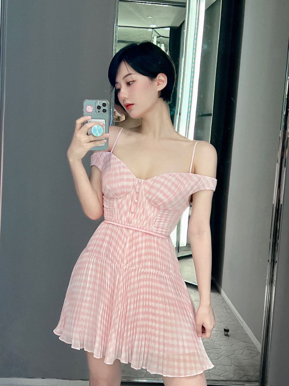 短剧刚离婚，五个女神未婚妻倒追我（83集全）