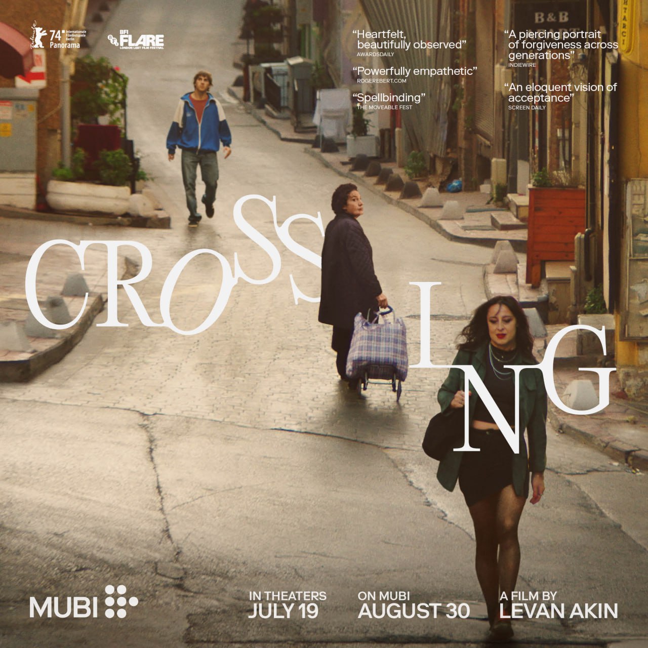 穿行 Crossing (2024) 外挂中文字幕.1080p.WEBRip.x264.AAC5.1.mp4 ( 2G )